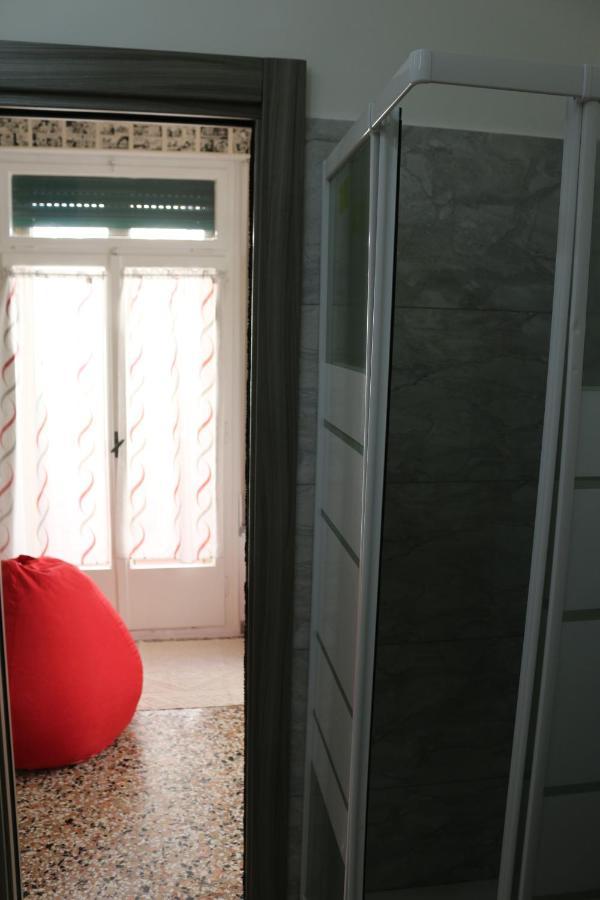 Venezia Lovely Rooms Venedig-Lido Exteriör bild